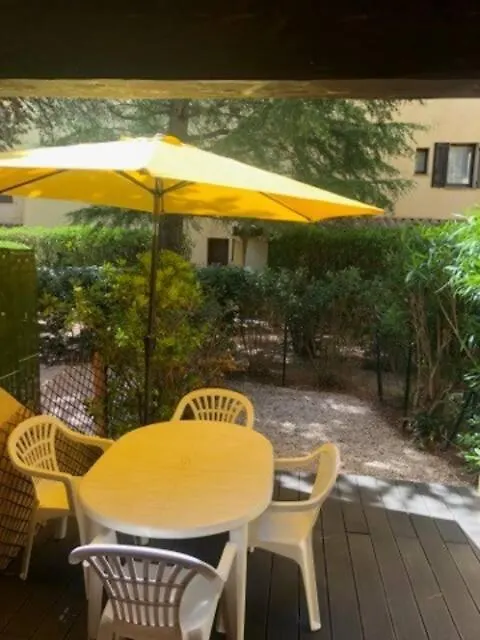 לה לבאנדו Studio Avec Jardin Proche Plages Saint Clair Lavandou 0*, לה לבאנדו צרפת